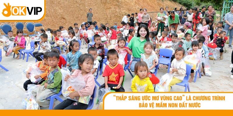 Thắp sáng ước mong đến trường của thế hệ trẻ